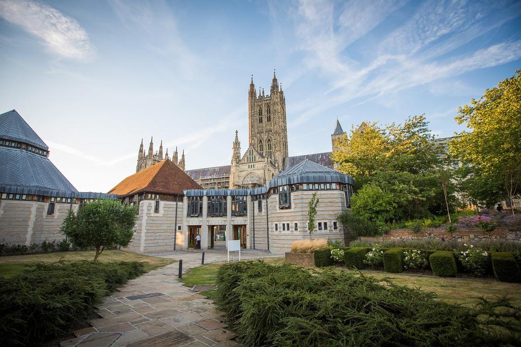 Canterbury Cathedral Lodge ภายนอก รูปภาพ