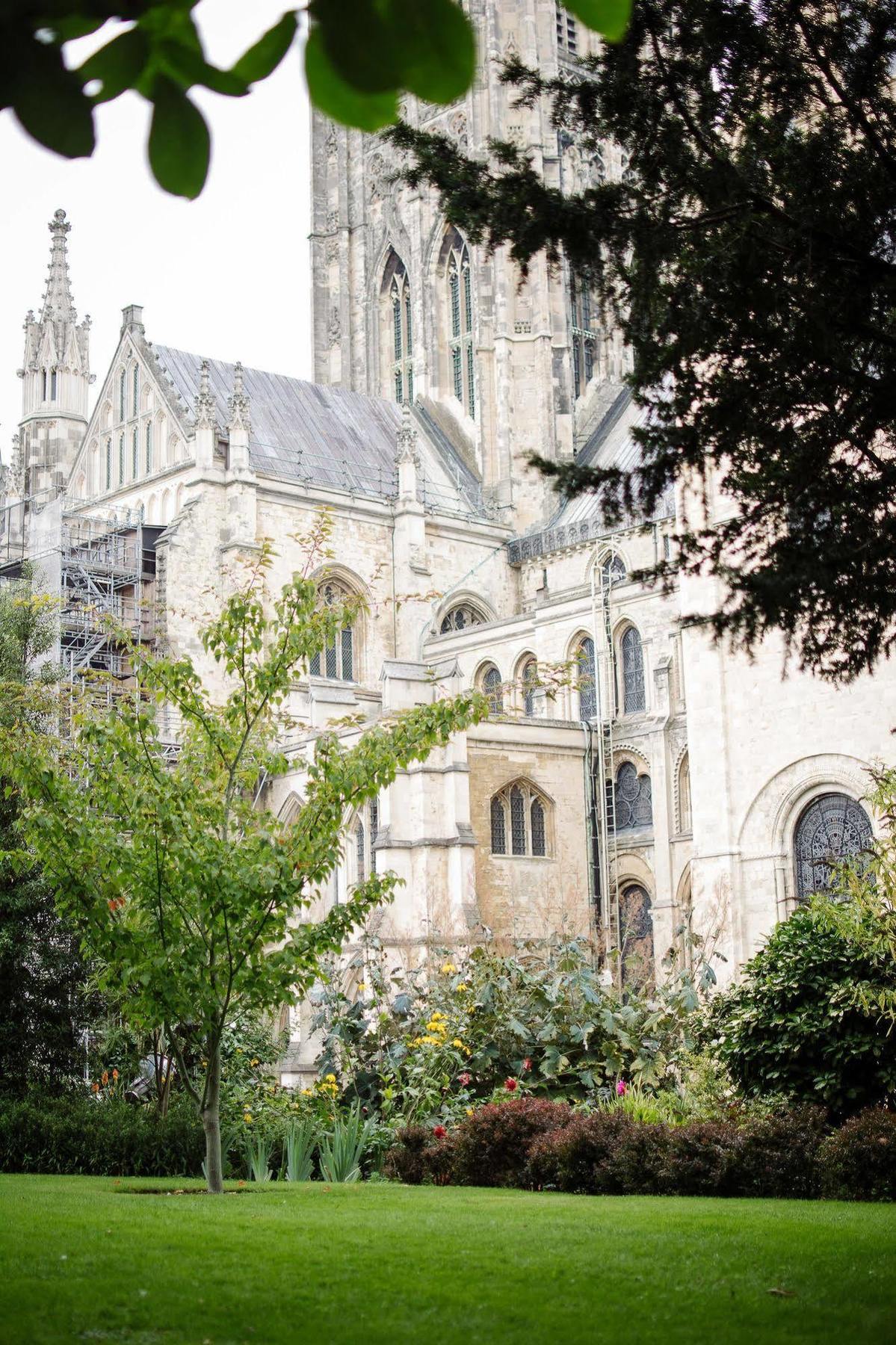 Canterbury Cathedral Lodge ภายนอก รูปภาพ